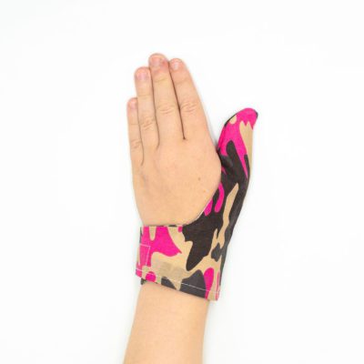 Pink Camo Thumbsie® Thumb Glove